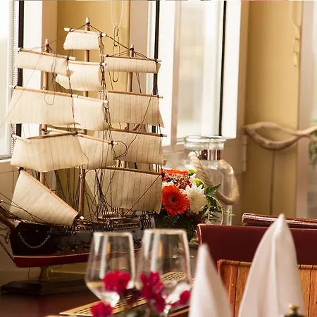 La Vigie & Ristorante Belvedere 3* دوسبرغ